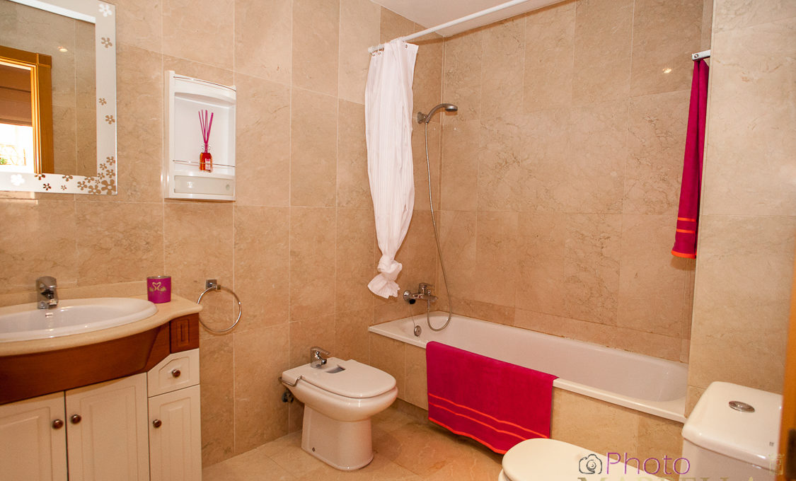 apartment–for-holiday-lets-in-benalmadena-104-arenal-apt-benalmadena-104-IMG_3039-