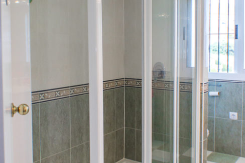 gorgeous-villa-for-sale-torreblanca-fuengirola-065-casa-leonardo-065