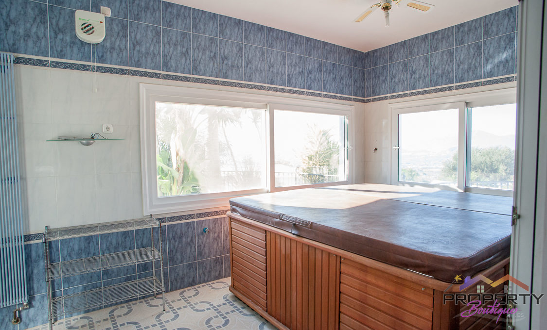 large-plot-for-sale-with-3-properties-mijas-118-IMG_1772