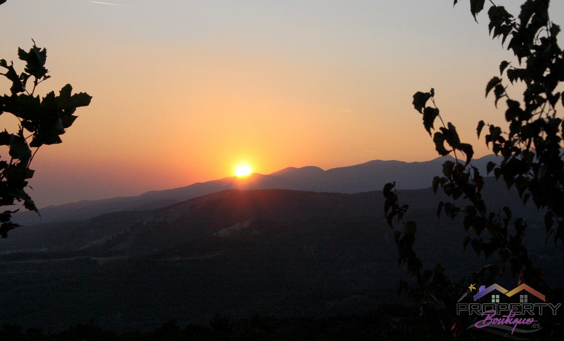 luxury-villa-for-sale-elviria-marbella-spain-154-59742df1deb8e