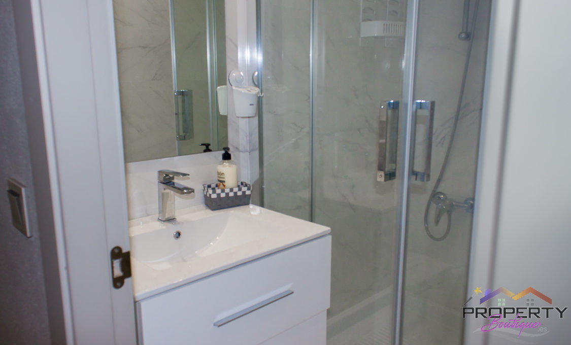 nice-2-bed-apartment-for-sale-fuengirola-030-_MG_7258